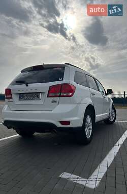 Позашляховик / Кросовер Dodge Journey 2015 в 
