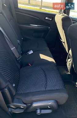 Внедорожник / Кроссовер Dodge Journey 2016 в 
