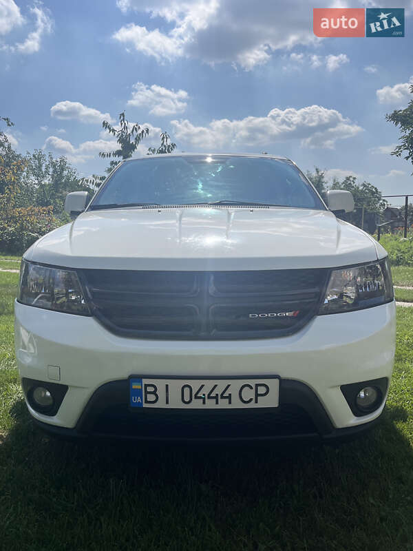 Позашляховик / Кросовер Dodge Journey 2016 в Гадячі