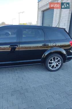 Внедорожник / Кроссовер Dodge Journey 2015 в 