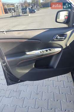 Внедорожник / Кроссовер Dodge Journey 2015 в 