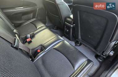 Позашляховик / Кросовер Dodge Journey 2017 в 