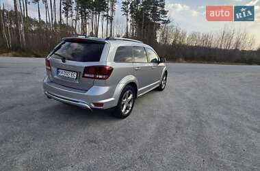 Позашляховик / Кросовер Dodge Journey 2017 в 