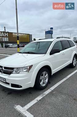 Позашляховик / Кросовер Dodge Journey 2020 в 
