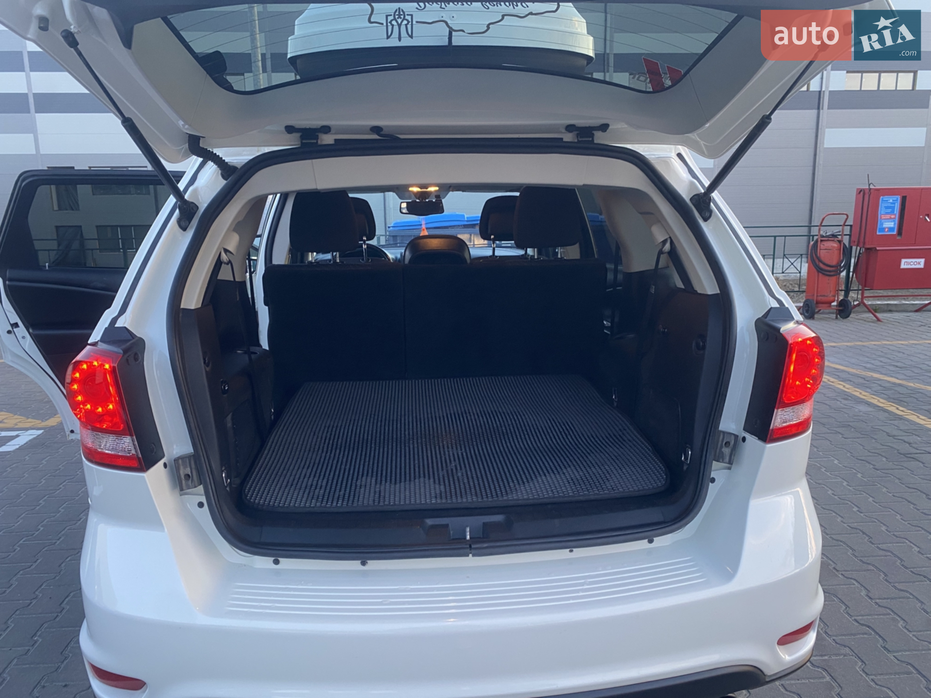 2013 Dodge Journey - мініатюра 26