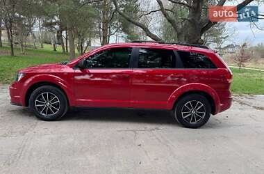 Позашляховик / Кросовер Dodge Journey 2017 в 