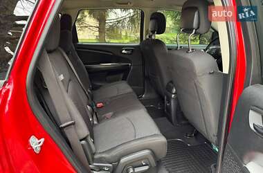 Позашляховик / Кросовер Dodge Journey 2017 в 
