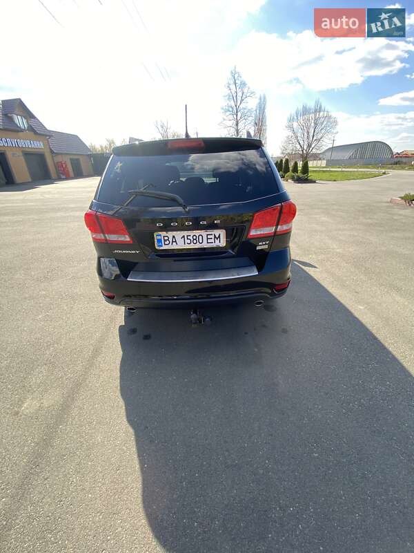 Внедорожник / Кроссовер Dodge Journey 2014 в Благовещенском