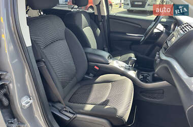 Внедорожник / Кроссовер Dodge Journey 2020 в 