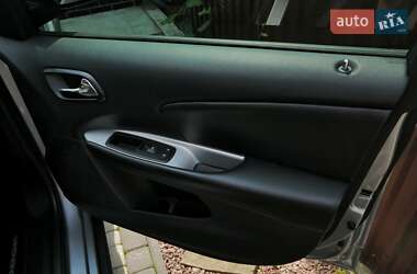 Позашляховик / Кросовер Dodge Journey 2015 в 