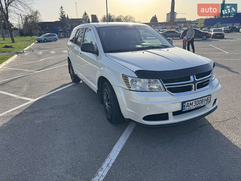 Внедорожник / Кроссовер Dodge Journey 2015 в Житомире