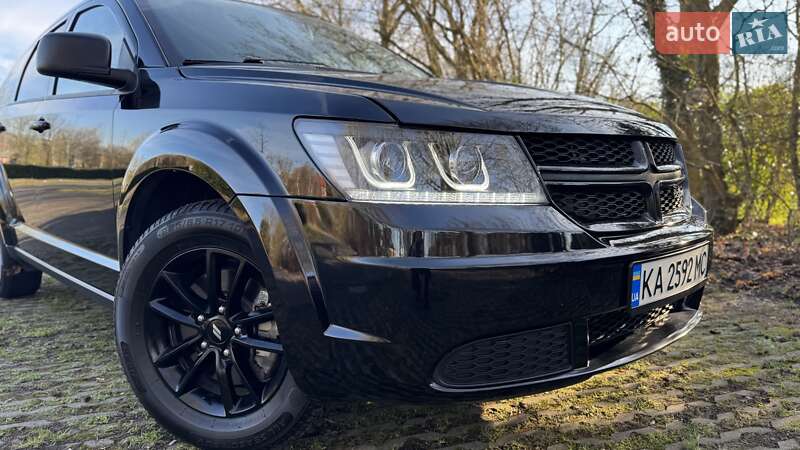 Позашляховик / Кросовер Dodge Journey 2020 в Києві