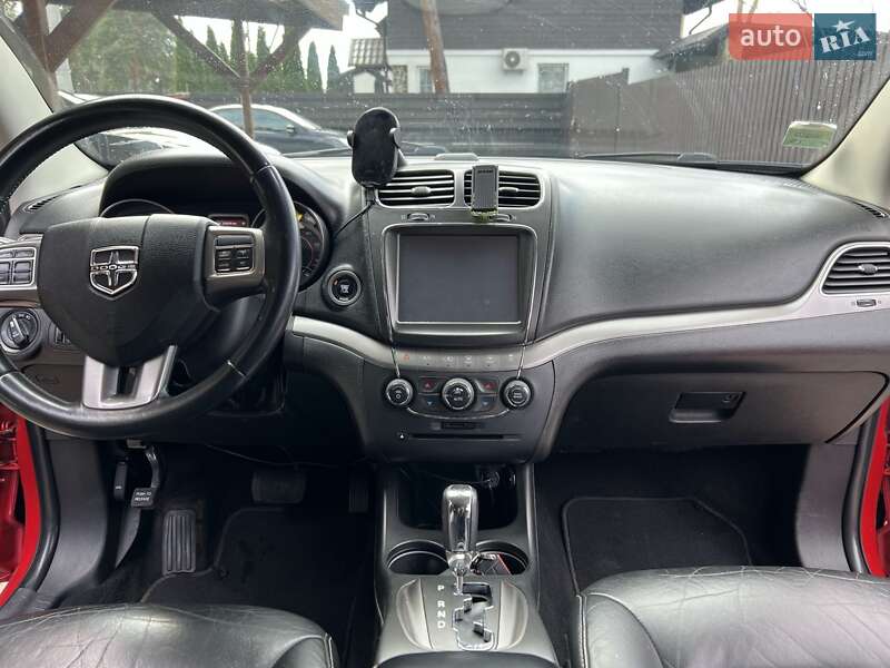 Позашляховик / Кросовер Dodge Journey 2015 в Києві