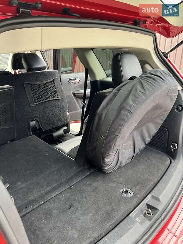 Позашляховик / Кросовер Dodge Journey 2015 в Києві