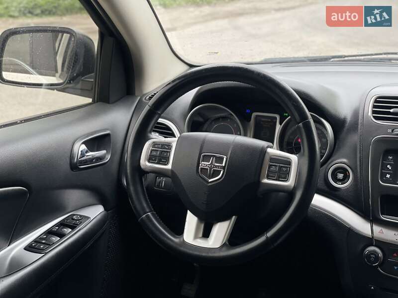 Внедорожник / Кроссовер Dodge Journey 2016 в Днепре
