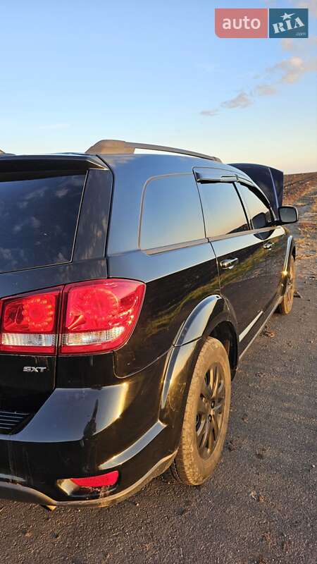 Позашляховик / Кросовер Dodge Journey 2015 в Жашківу