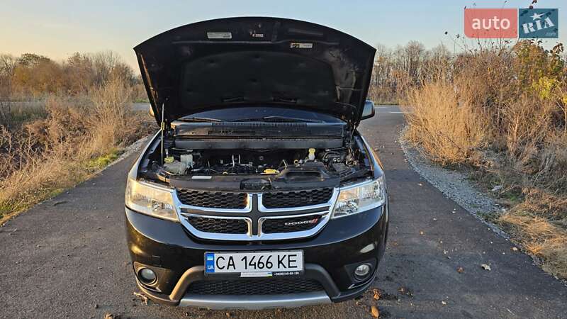 Позашляховик / Кросовер Dodge Journey 2015 в Жашківу