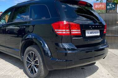 Позашляховик / Кросовер Dodge Journey 2018 в 