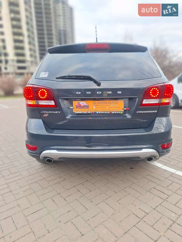 Позашляховик / Кросовер Dodge Journey 2018 в Києві