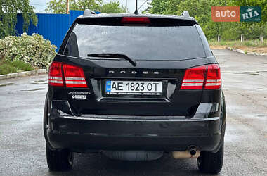 Позашляховик / Кросовер Dodge Journey 2018 в 
