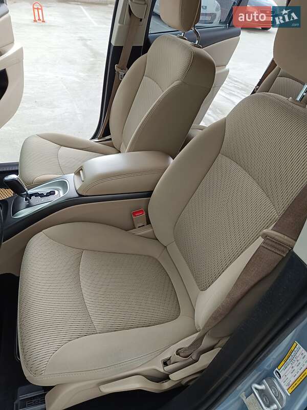Внедорожник / Кроссовер Dodge Journey 2013 в Ровно