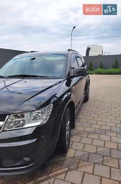 Позашляховик / Кросовер Dodge Journey 2009 в 