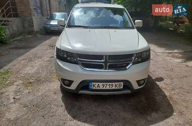 Позашляховик / Кросовер Dodge Journey 2019 в 