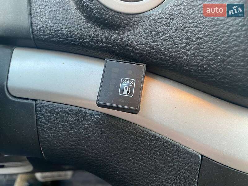 Внедорожник / Кроссовер Dodge Journey 2012 в Кривом Роге