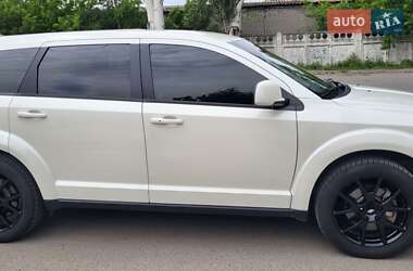 Позашляховик / Кросовер Dodge Journey 2015 в 