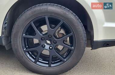 Позашляховик / Кросовер Dodge Journey 2015 в 