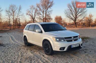 Позашляховик / Кросовер Dodge Journey 2015 в 