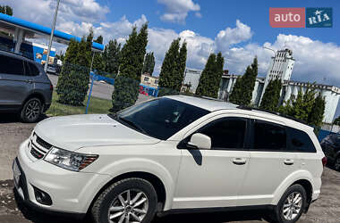 Позашляховик / Кросовер Dodge Journey 2017 в 