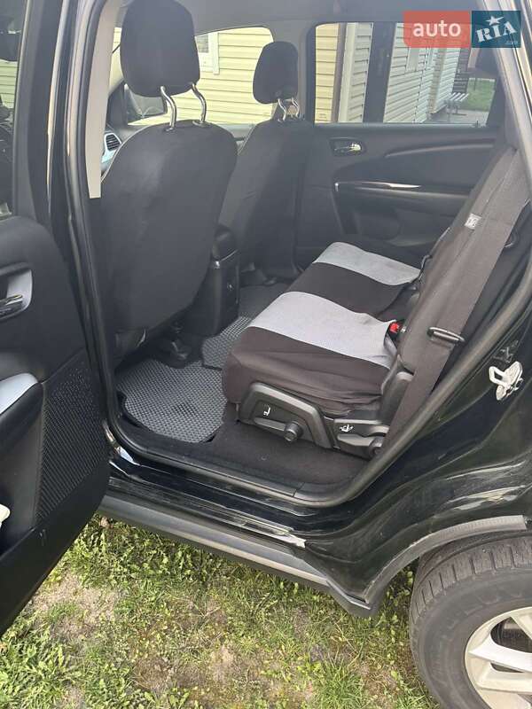 Позашляховик / Кросовер Dodge Journey 2015 в Костопілі