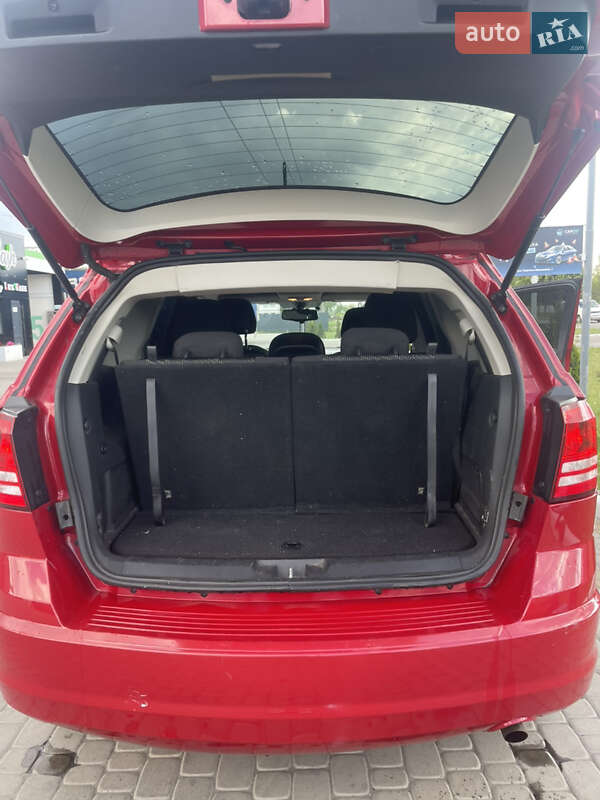 Внедорожник / Кроссовер Dodge Journey 2014 в Шептицькому