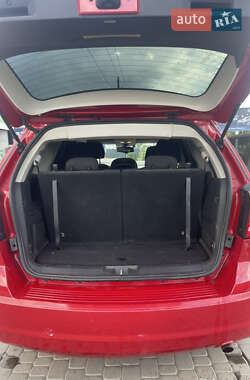 Позашляховик / Кросовер Dodge Journey 2014 в 