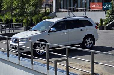 Внедорожник / Кроссовер Dodge Journey 2015 в 