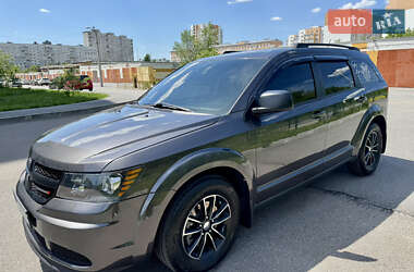 Позашляховик / Кросовер Dodge Journey 2016 в 