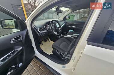 Внедорожник / Кроссовер Dodge Journey 2016 в 