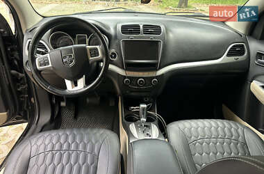 Внедорожник / Кроссовер Dodge Journey 2015 в 