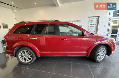 Позашляховик / Кросовер Dodge Journey 2013 в 