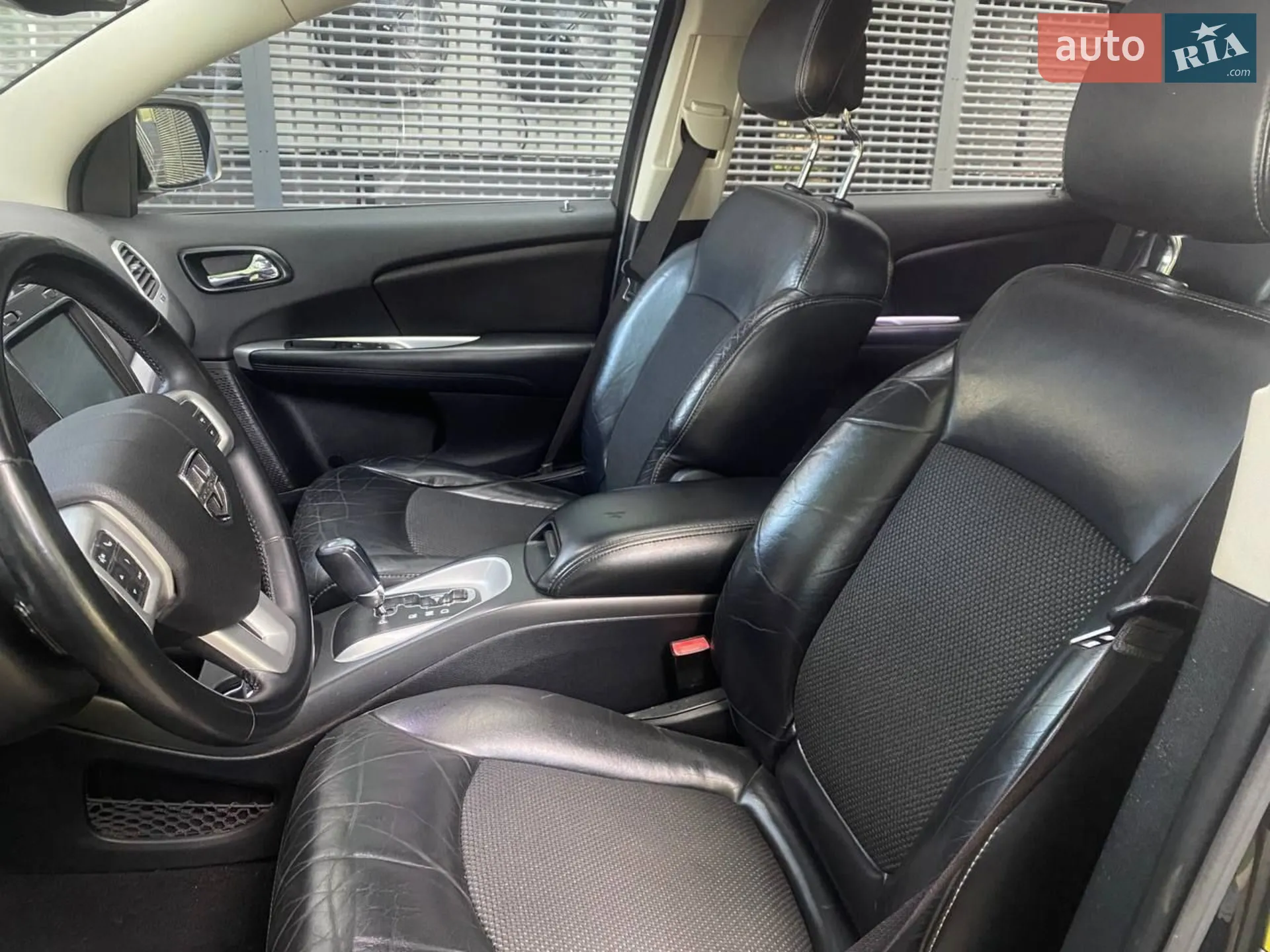 2017 Dodge Journey - мініатюра 21