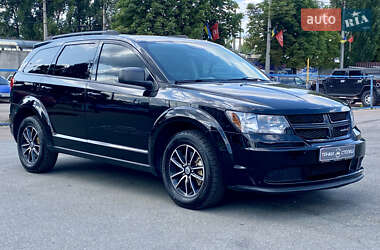 Внедорожник / Кроссовер Dodge Journey 2017 в 