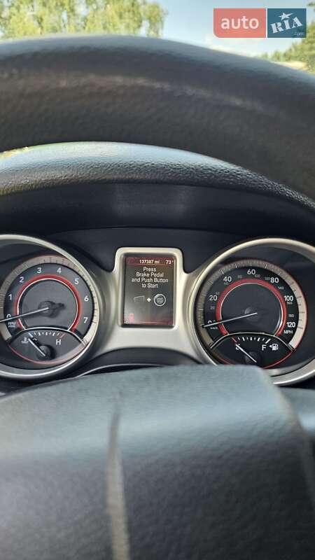 Внедорожник / Кроссовер Dodge Journey 2012 в Радивилове