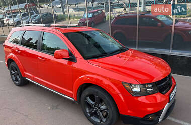 Позашляховик / Кросовер Dodge Journey 2018 в 