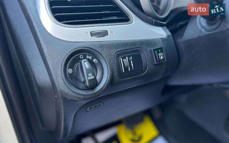 Внедорожник / Кроссовер Dodge Journey 2013 в Ивано-Франковске