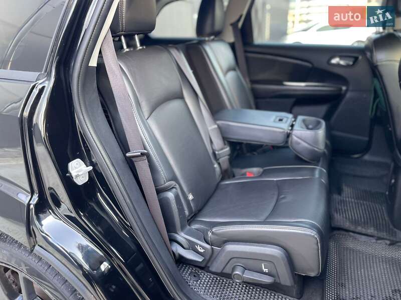 Позашляховик / Кросовер Dodge Journey 2016 в Києві фото 33 Позашляховик / Кросовер Dodge Journey 2016 в Києві