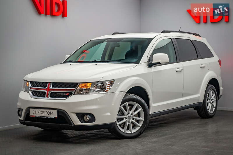 Внедорожник / Кроссовер Dodge Journey 2016 в 