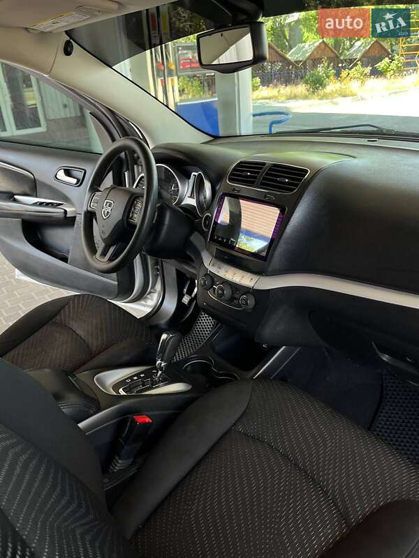 Внедорожник / Кроссовер Dodge Journey 2014 в Николаеве