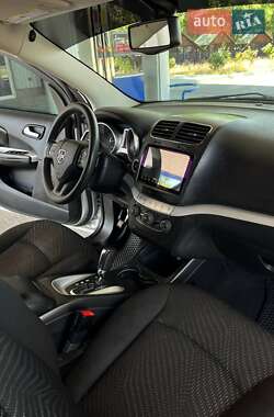 Внедорожник / Кроссовер Dodge Journey 2014 в 