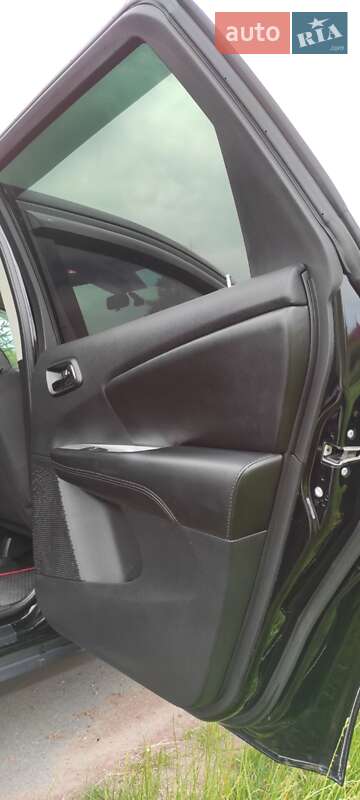 Внедорожник / Кроссовер Dodge Journey 2015 в Киеве фото 14 Внедорожник / Кроссовер Dodge Journey 2015 в Киеве